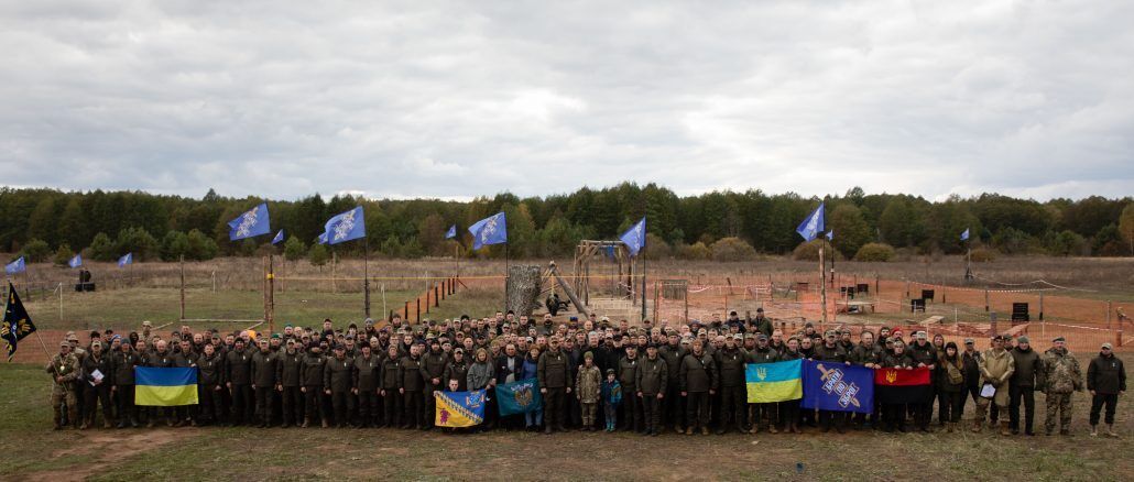 В лагере "Скажені птахи" состоялись первые тактические сборы ОО "Res_Publika. Брати по зброї"