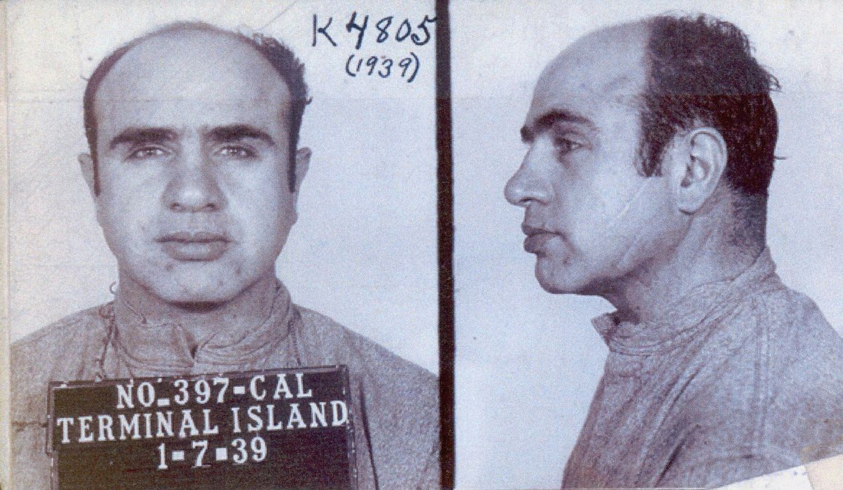 Капоне называли "Лицо со шрамом".