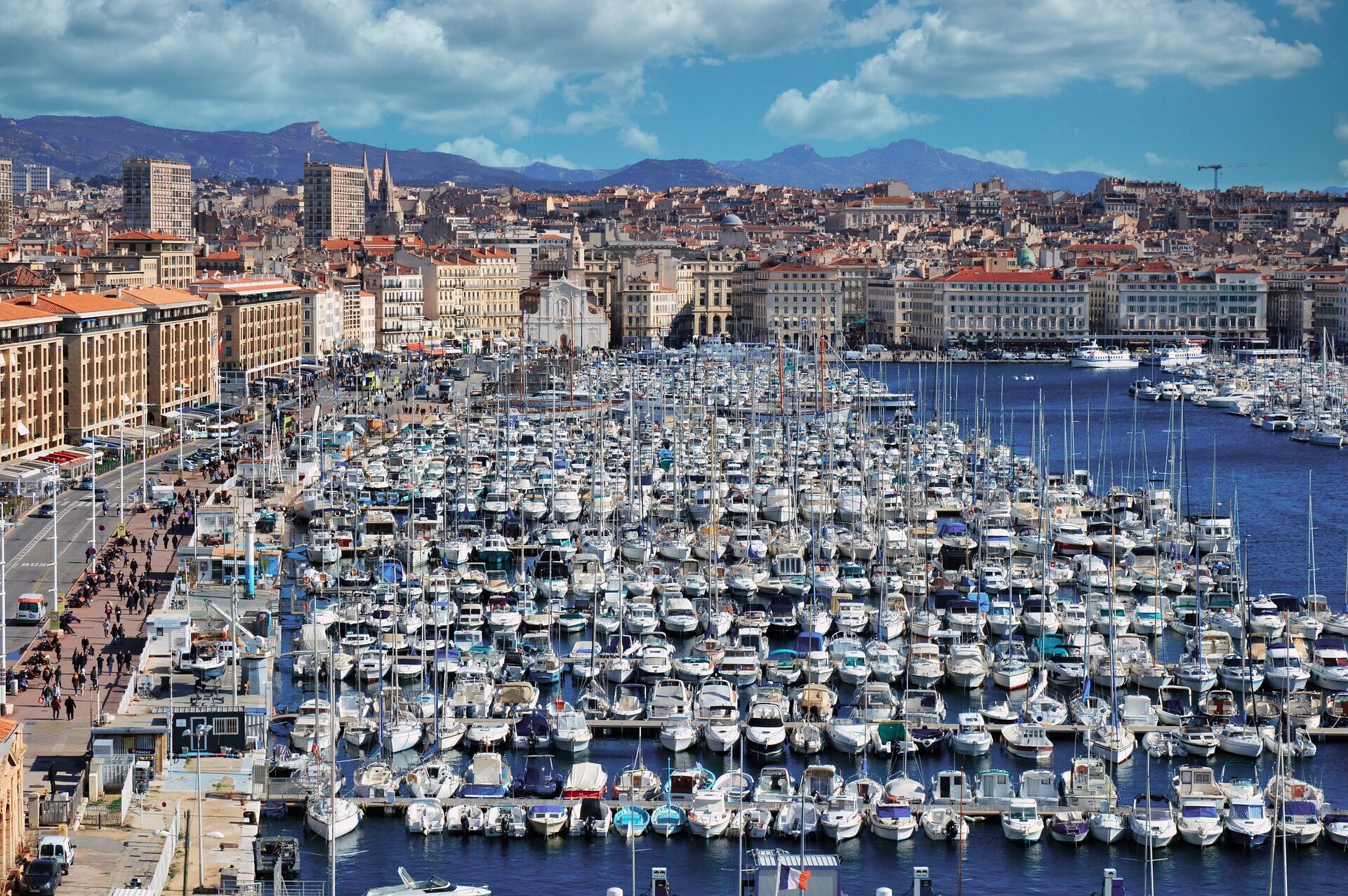 Марсель считается портовой столицей Прованса.
