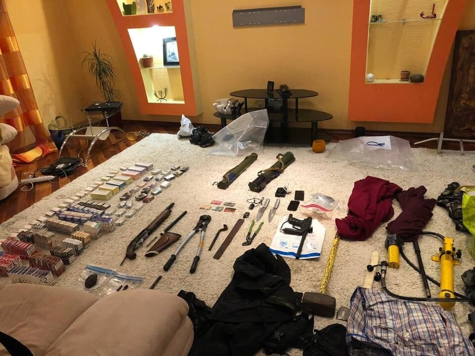 Дома у задержанного обнаружили целый арсенал оружия