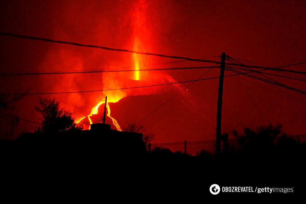 Извержение вулкана на острове Ла-Пальма