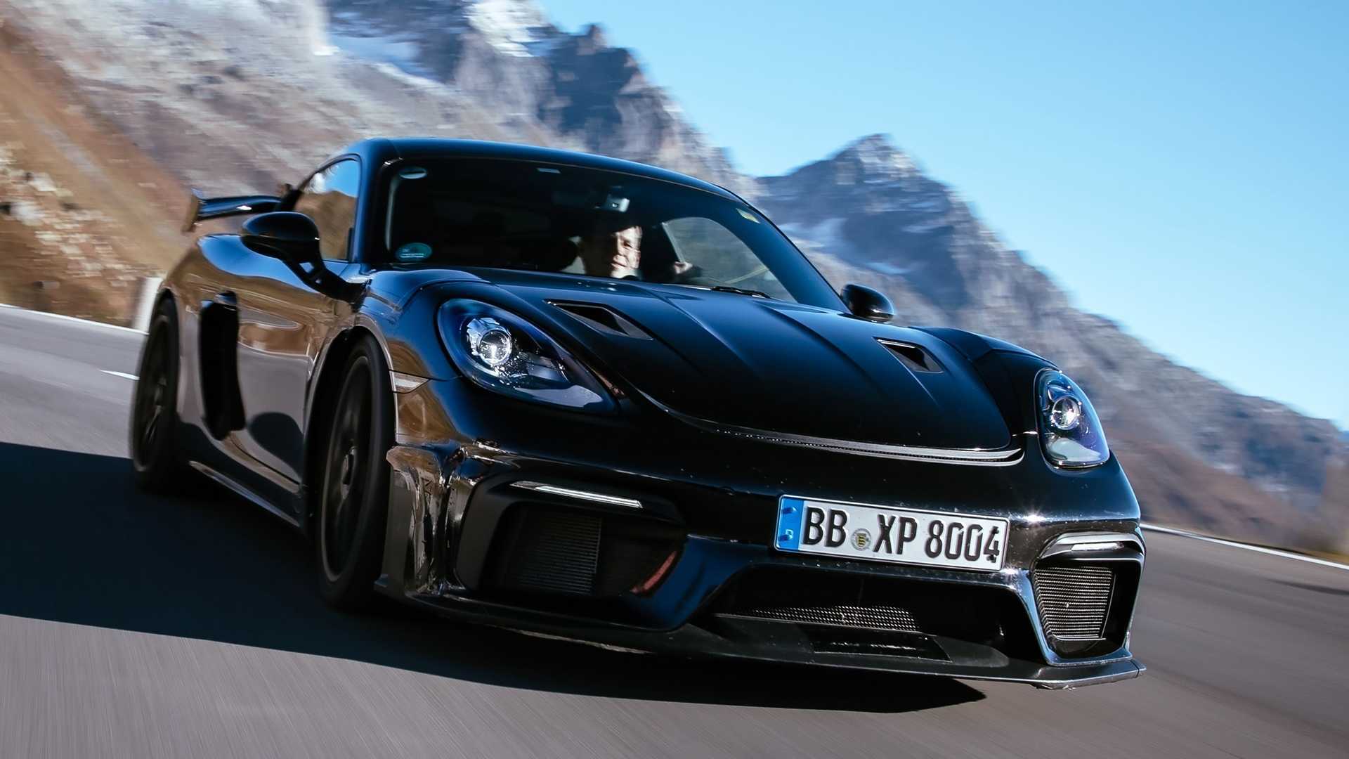 Дебют купе 718 Cayman GT4 RS состоится в ноябре нынешнего года