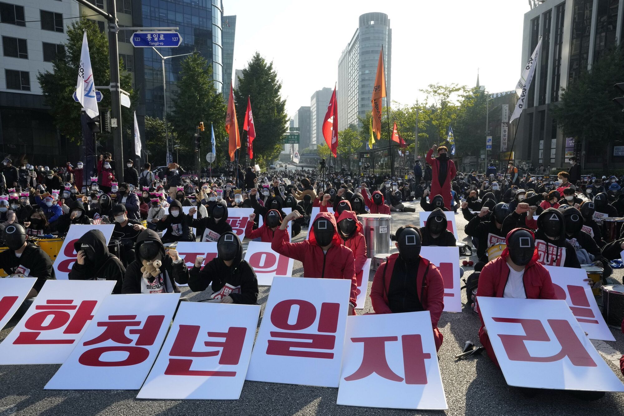 Митинг в защиту занятости в Сеуле