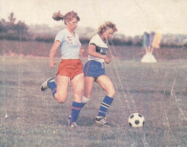 Жіночий футбол у Радянському Союзі.