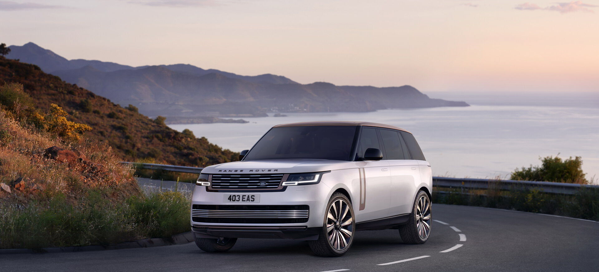 Силовые агрегаты нового Range Rover включают широкую гамму из 6 и 8-цилиндровых моторов