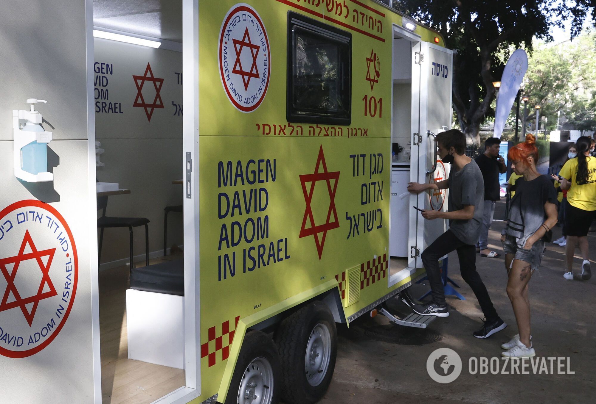 Мобильные пункты вакцинации в Израиле