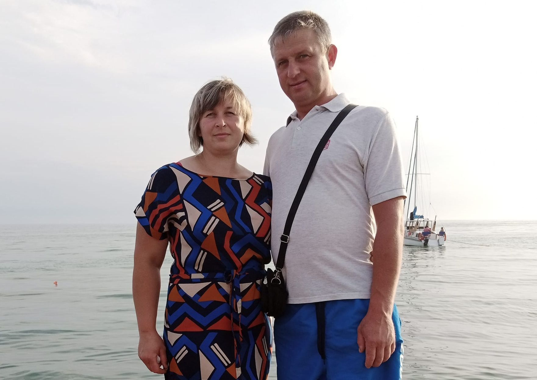 Олеся и Игорь Генько были счастливы и растили троих детей.