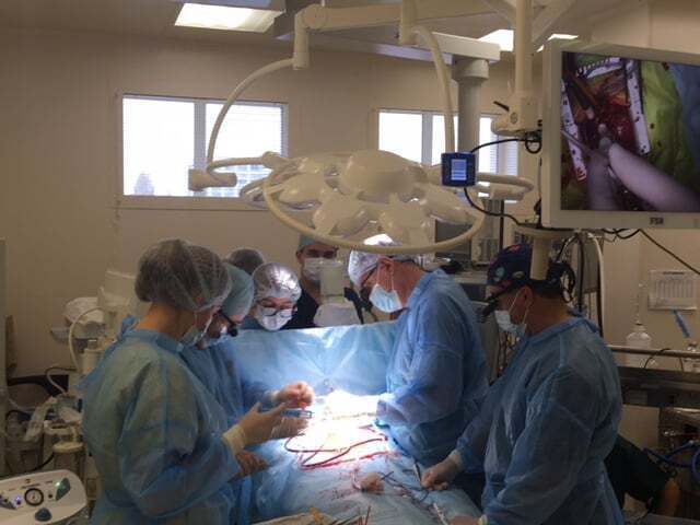 В Днепре врачи провели уникальную операцию на открытом сердце двухмесячному младенцу
