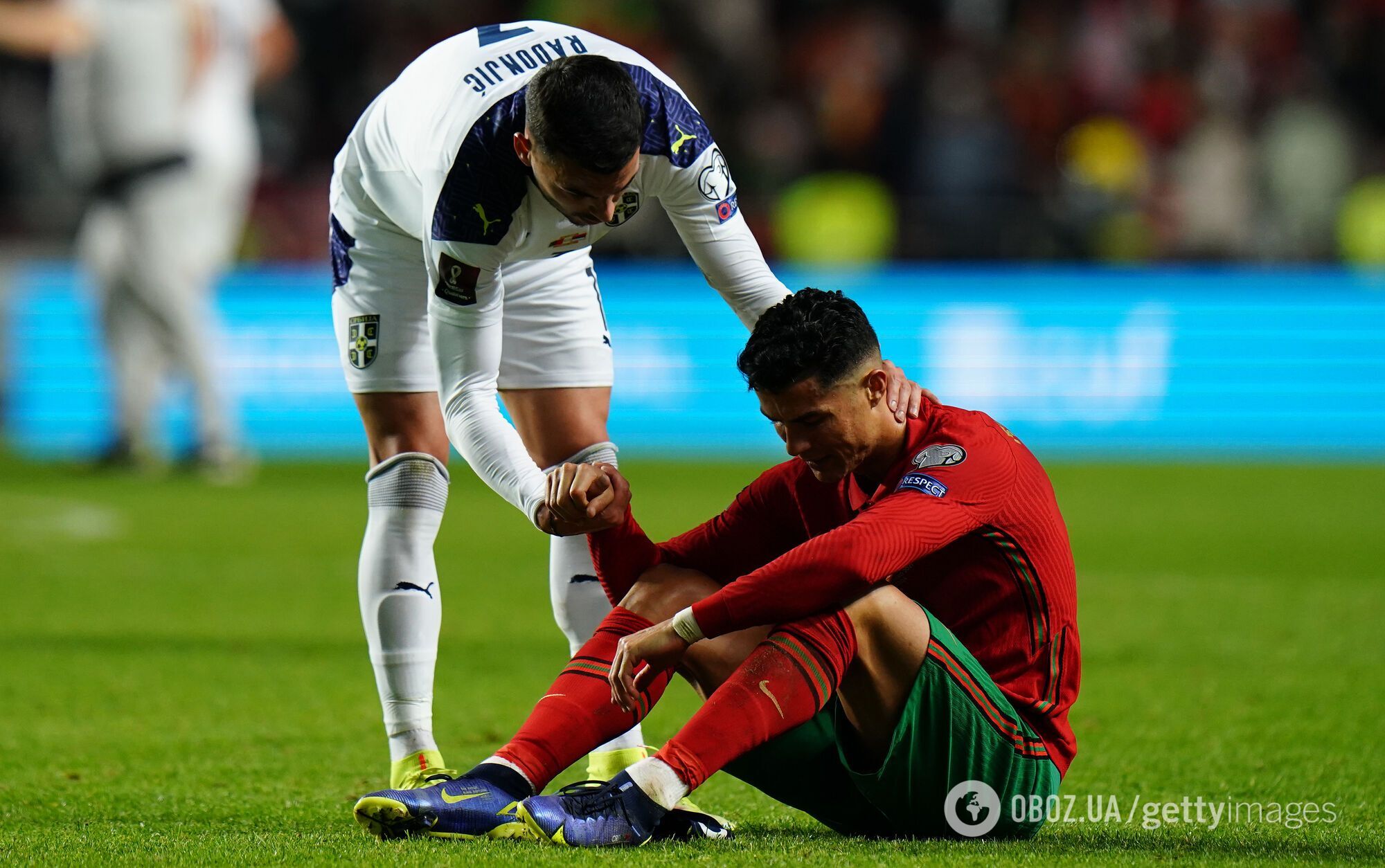 Кріштіану Роналду після фінального свистка у матчі Португалії та Сербії
