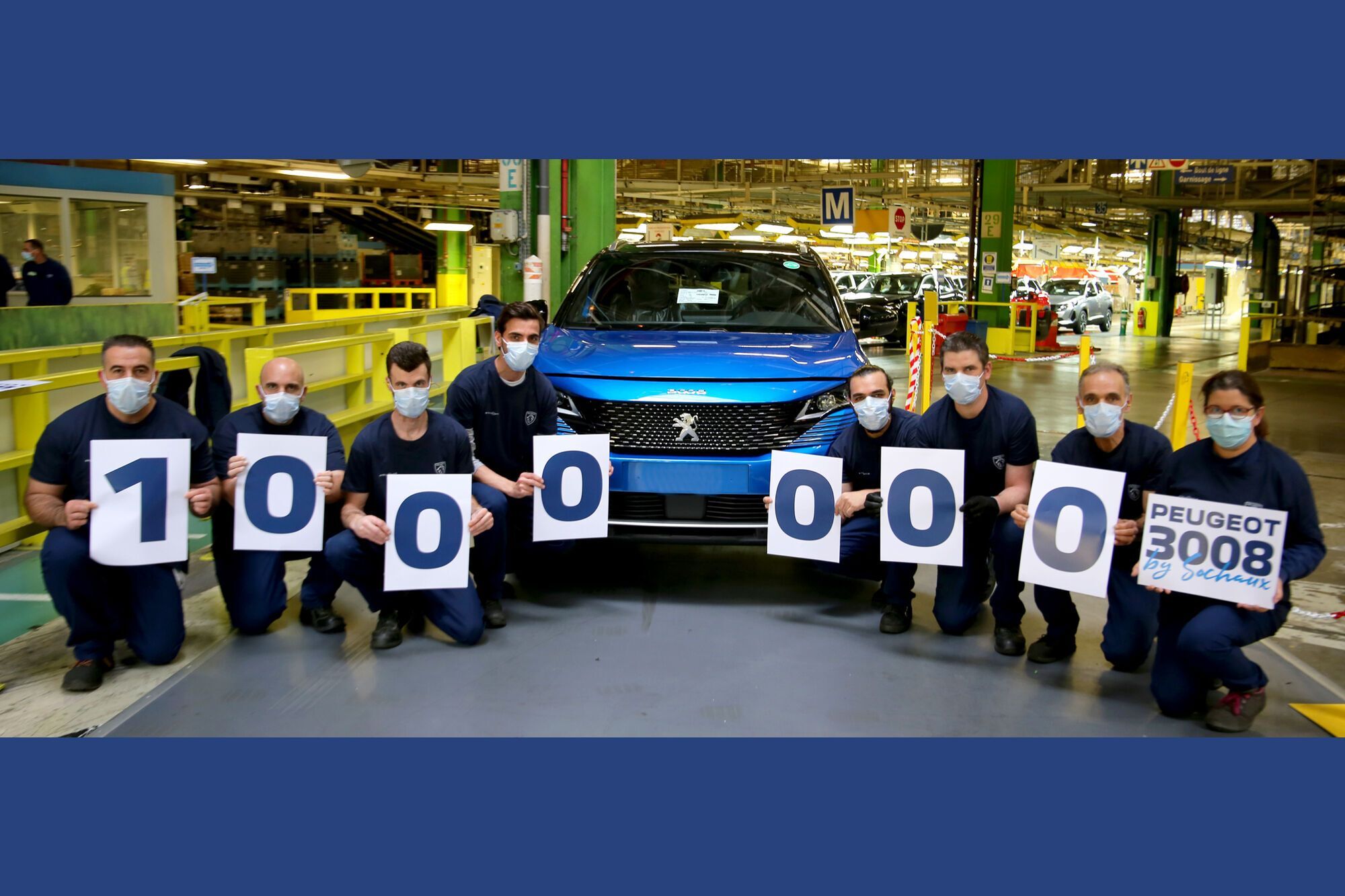 На заводе в Сошо собрали миллионный экземпляр кроссовера Peugeot 3008
