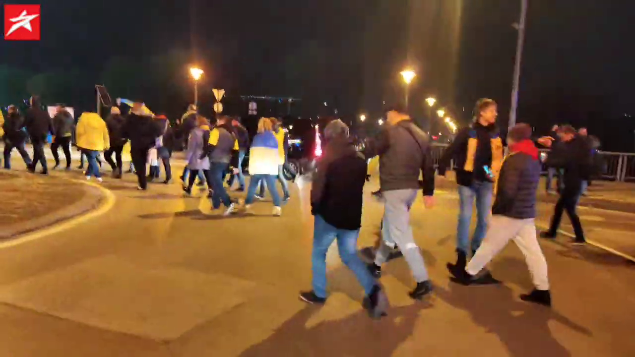 Украинские фанаты прошли маршем в Боснии