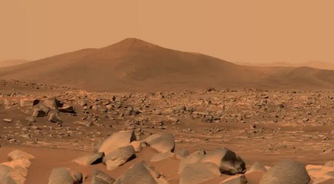 Гора Санта-Круз на Марсе
