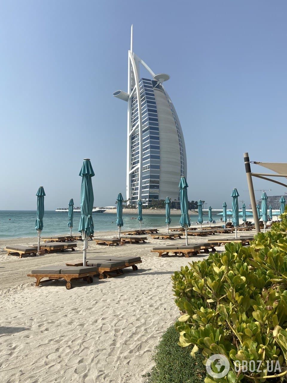 Пляж отелей сети Jumeirah.