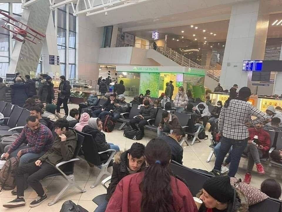 Часть мигрантов вылетела из Минска в Багдад