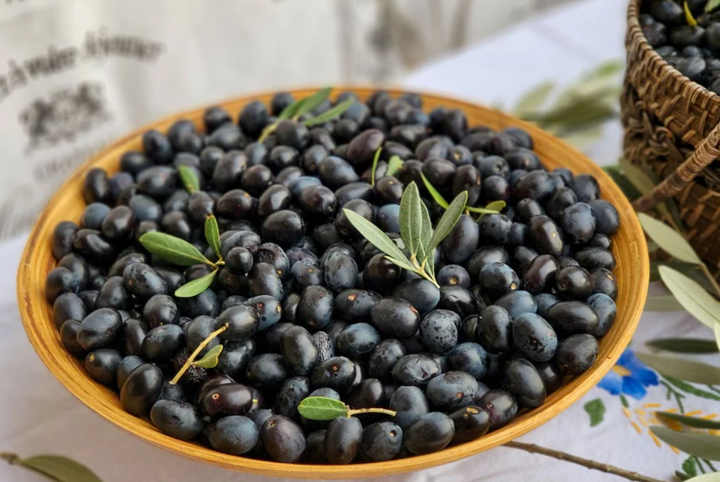 Оливки – інгредієнт салату