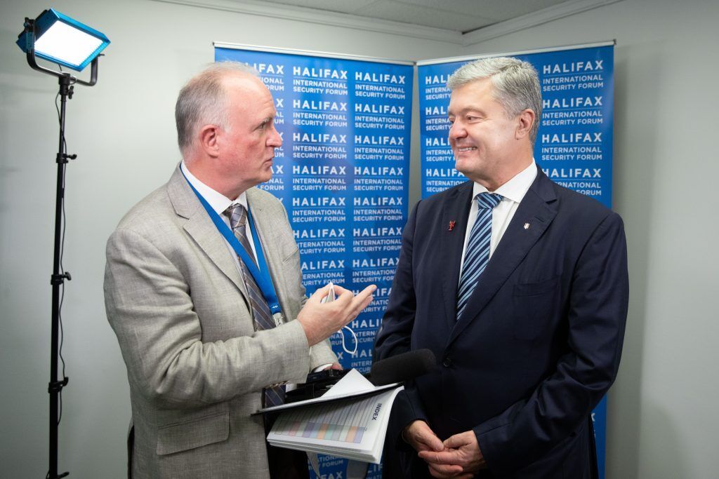 Порошенко взяв участь у безпековому форумі в Галіфаксі, щоб відновити міжнародну підтримку України. Фото