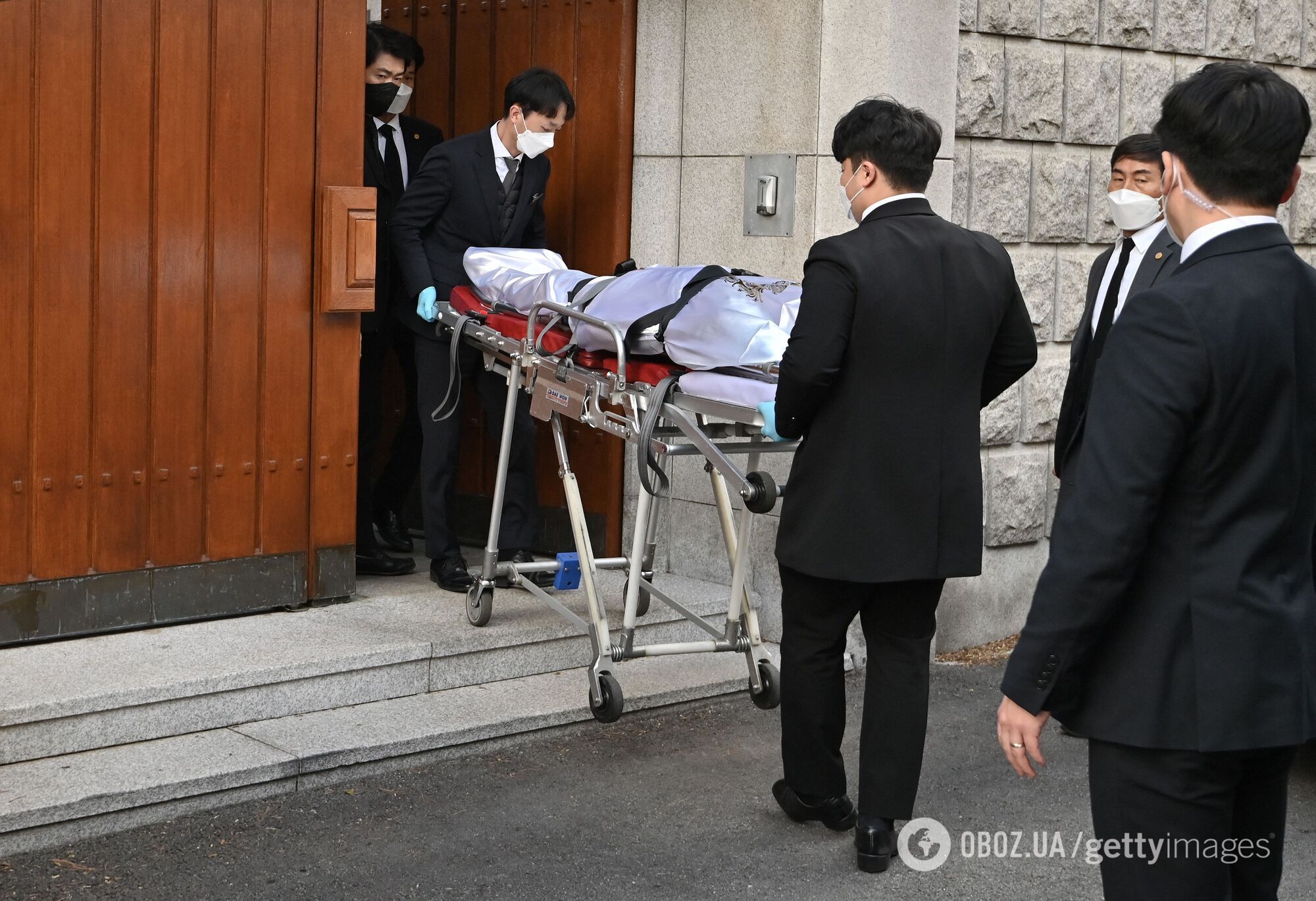 Чун скончался в своем доме в Сеуле.