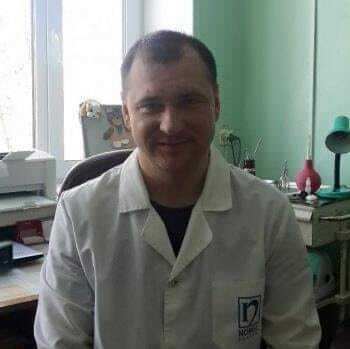 Олег Самков, дитячий лікар