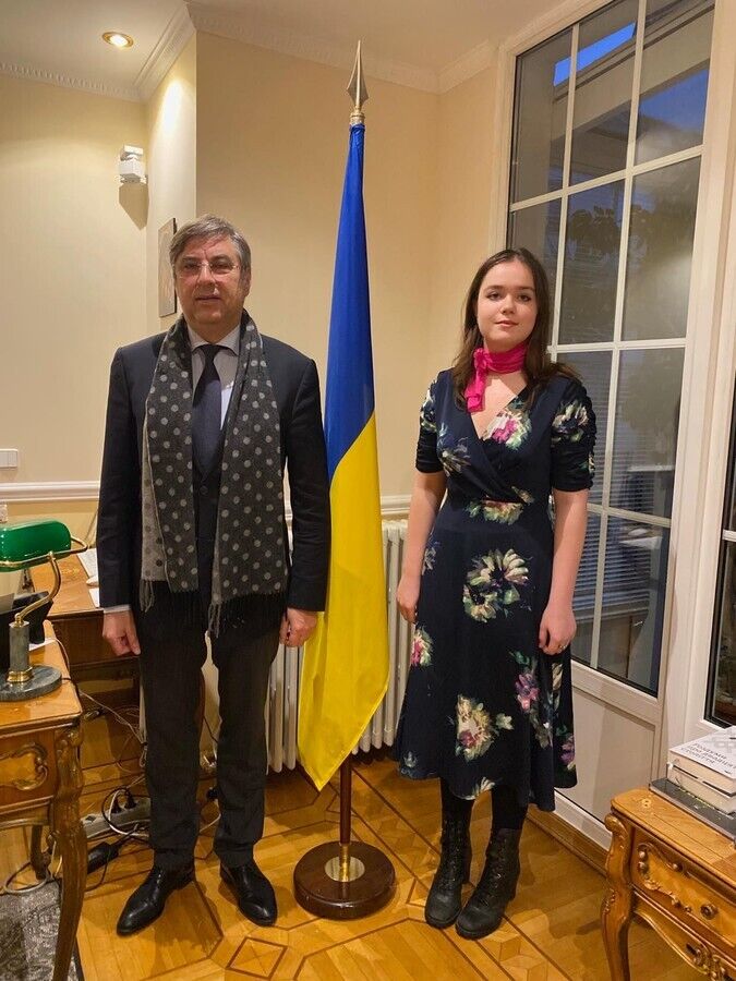 Анна-Мария Баландина встретилась с послом Украины во Франции