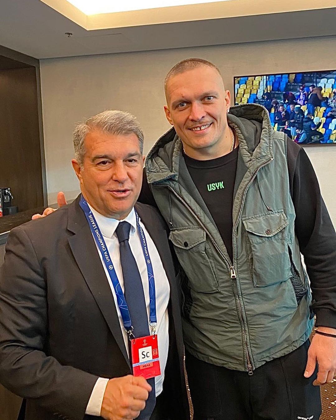 Usyk and Joa Laporta