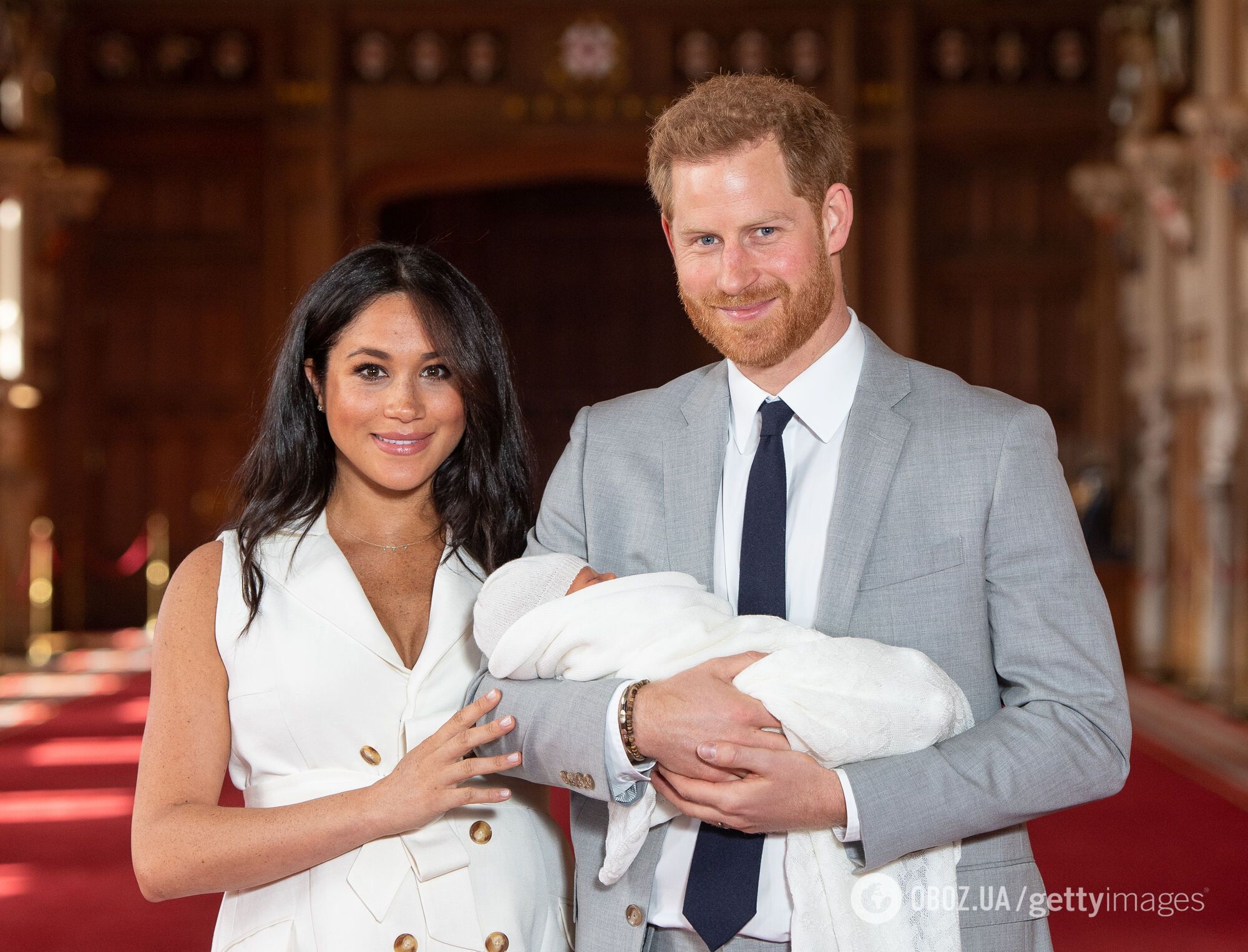 У принца Гарри и Меган Маркл есть сын Арчи (2019) и дочь Лилибет (2021)