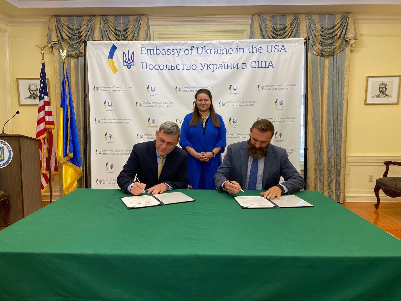 Церемония подписания состоялась в посольстве Украины в США
