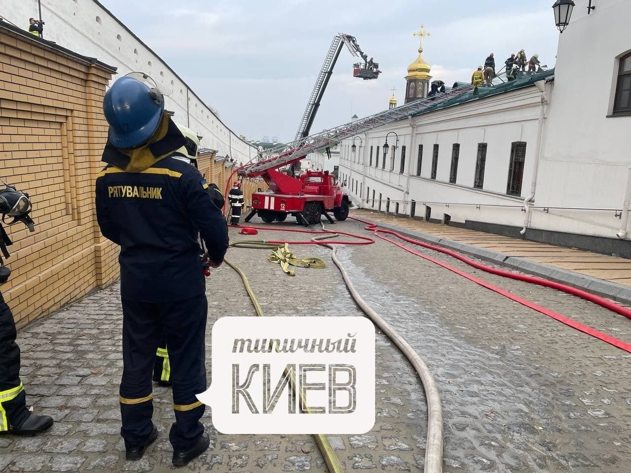 Одного потерпілого передано бригаді швидкої допомоги