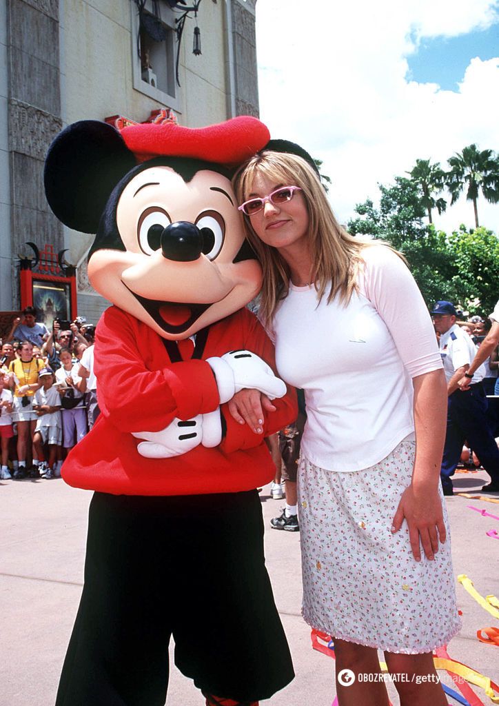 Карьера Бритни Спирс началась со съемок в шоу "Клуб Микки Мауса".
