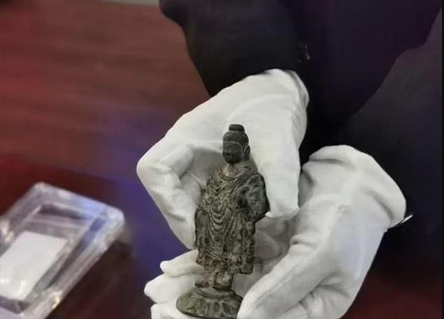 У Китаї виявили статуетки Будди віком 2200 років