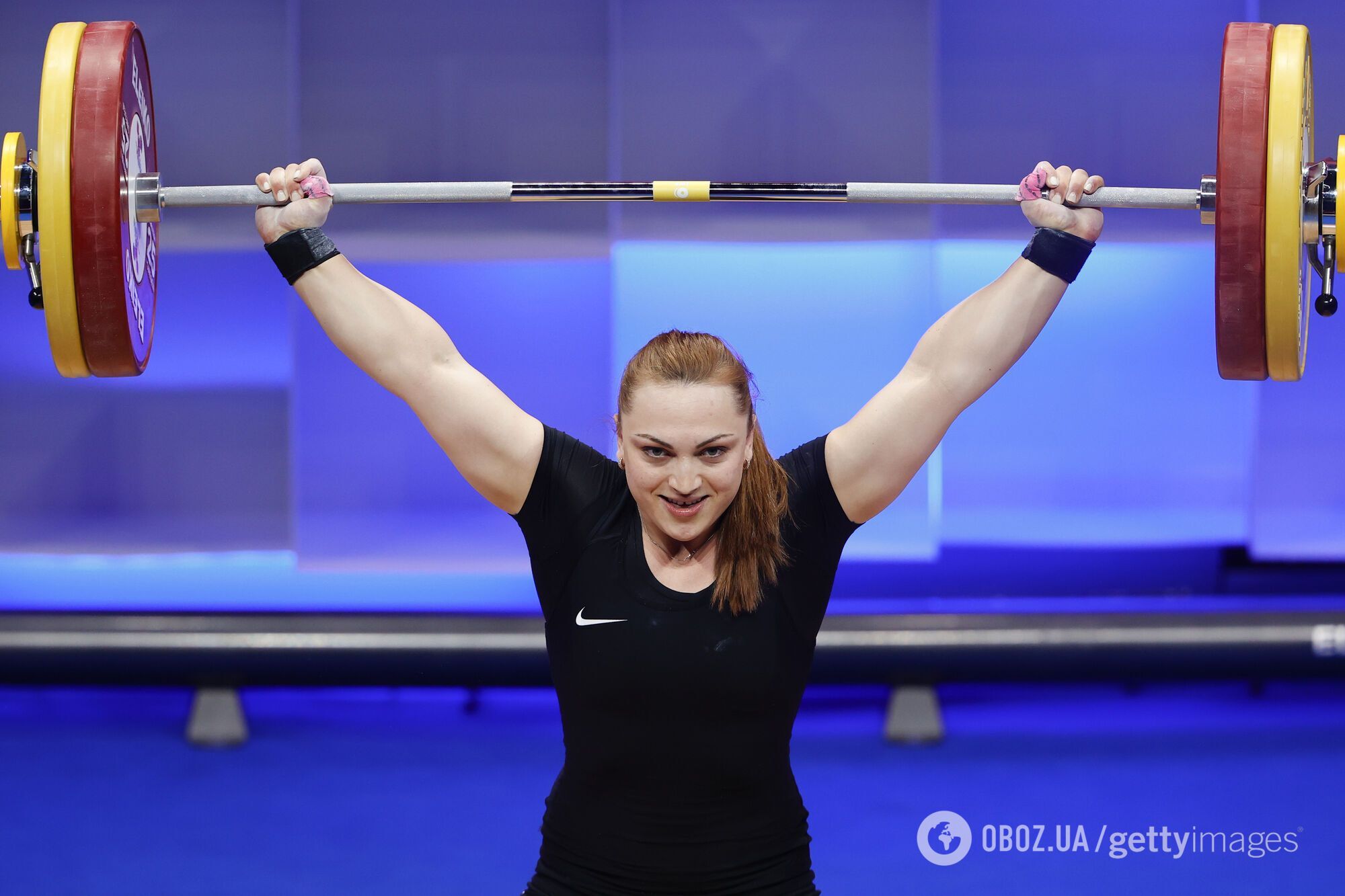 Алина Марущак подняла в сумме 248 кг