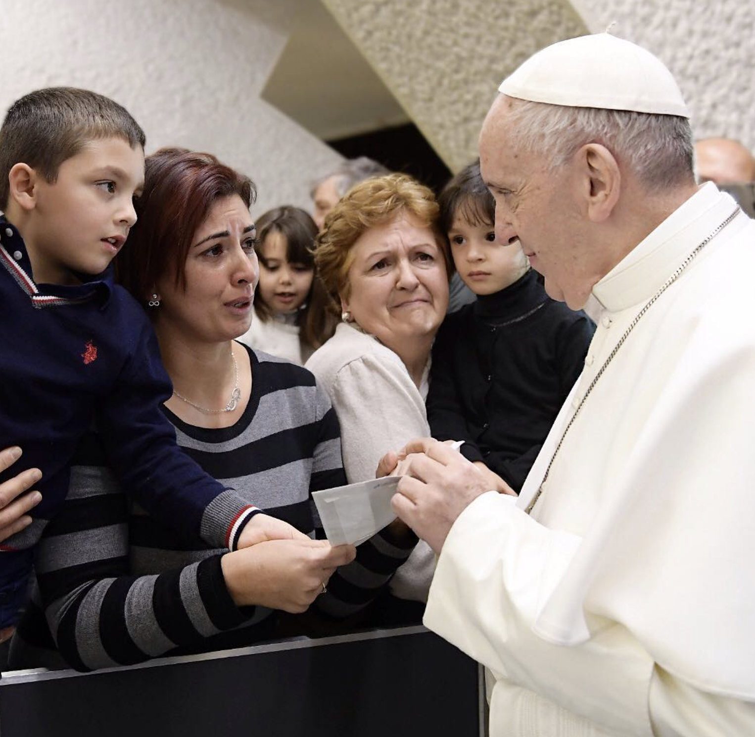 Папа Римський бореться з насильством у католиській церкві