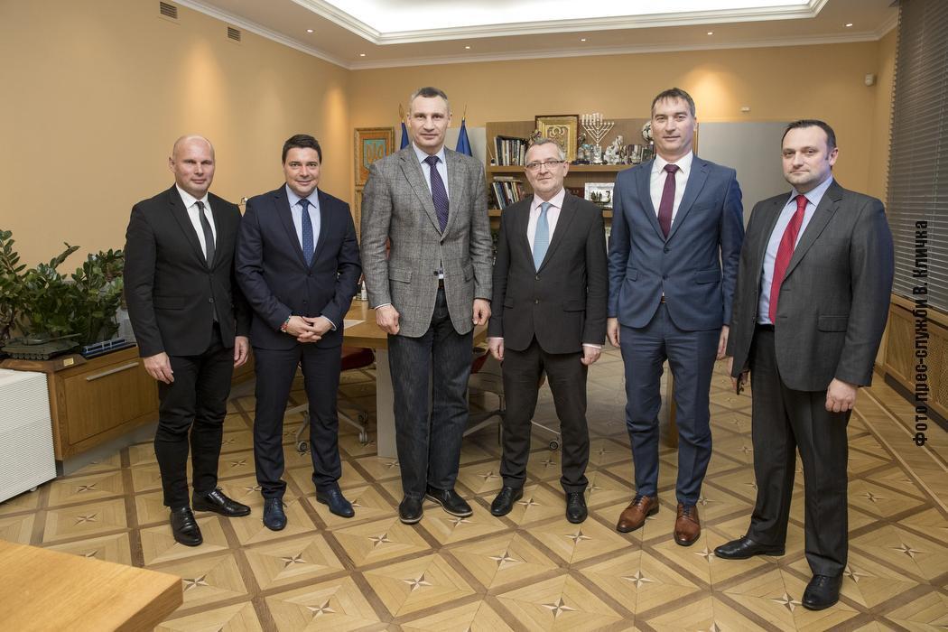Виталий Кличко и словенская делегация