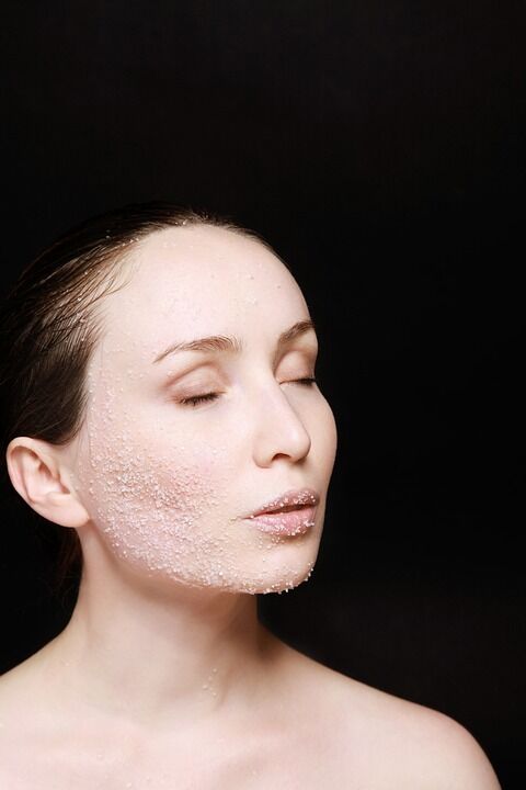 Сухість шкіри - сигнал перевірити роботу щитоподібної залози