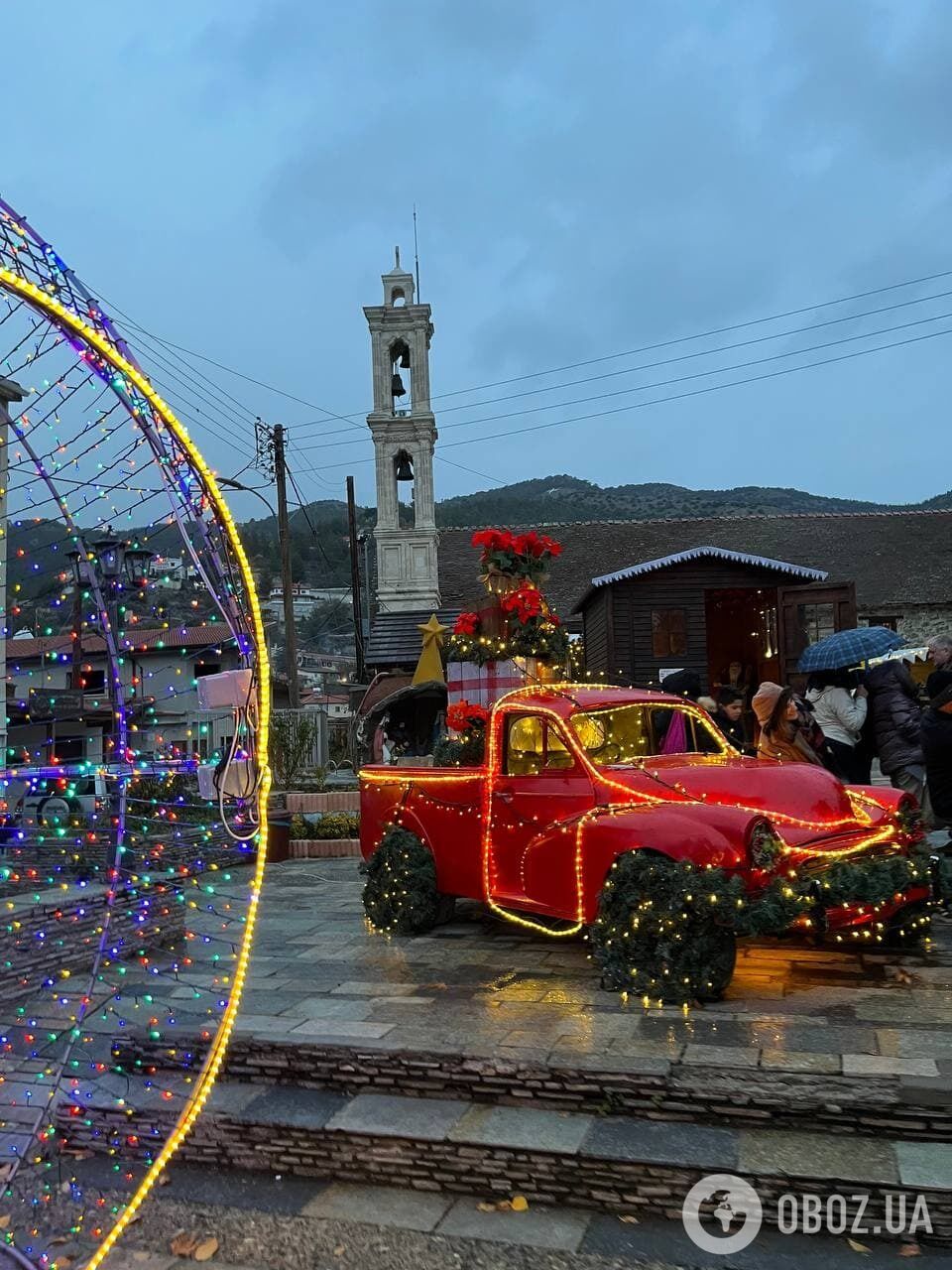 Новогодний декор в деревне Киперунта
