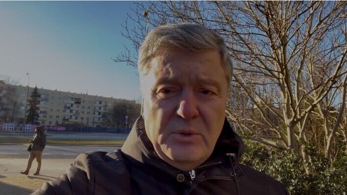 Порошенко рассказал, когда вернется в Украину