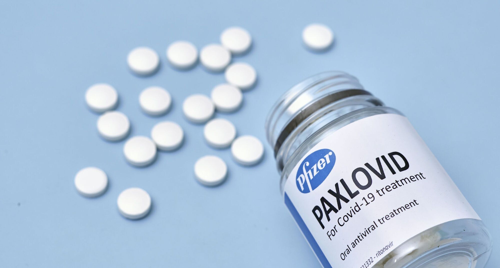 Таблетки для лечения коронавируса Paxlovid