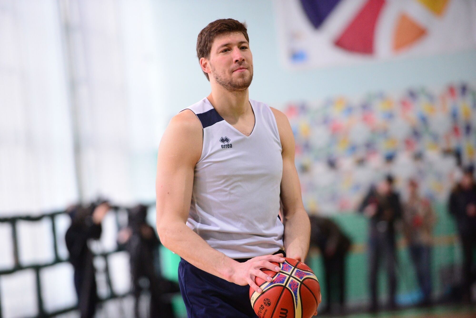 Баскетболист Вячеслав Кравцов.