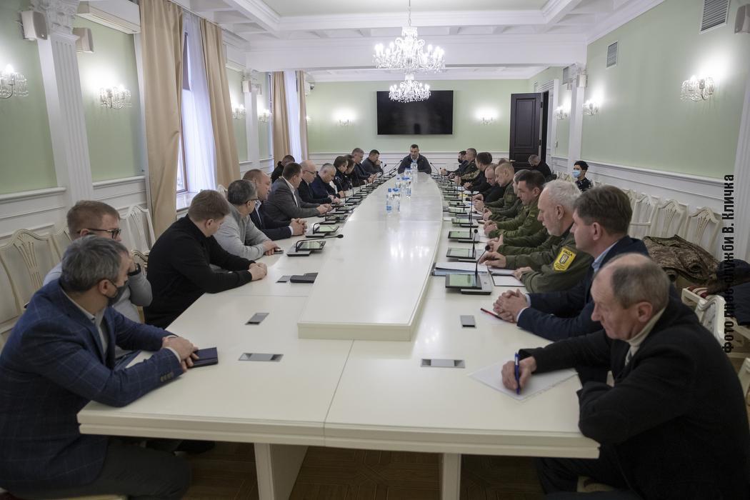Кличко провел совещание с силовиками Киева из-за угроз со стороны РФ
