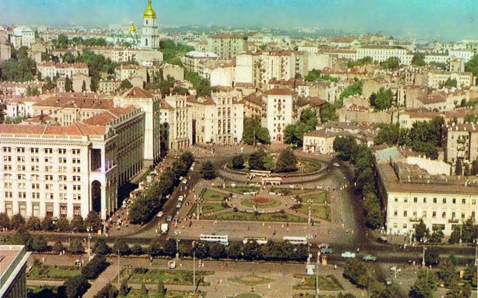 Майдан в 1960-х годах.