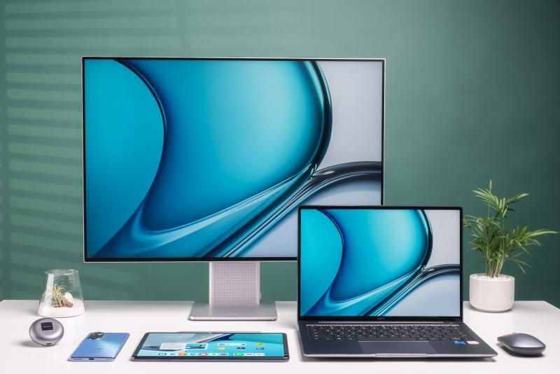 Среди преимуществ Huawei MateBook 14s — поддержка Huawei Share