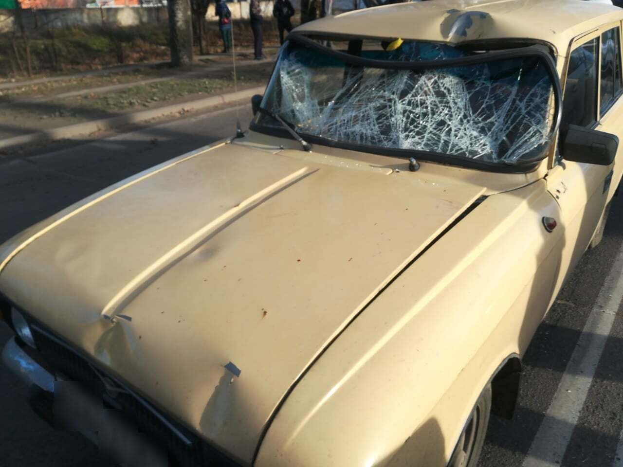 Автомобіль учасника аварії.