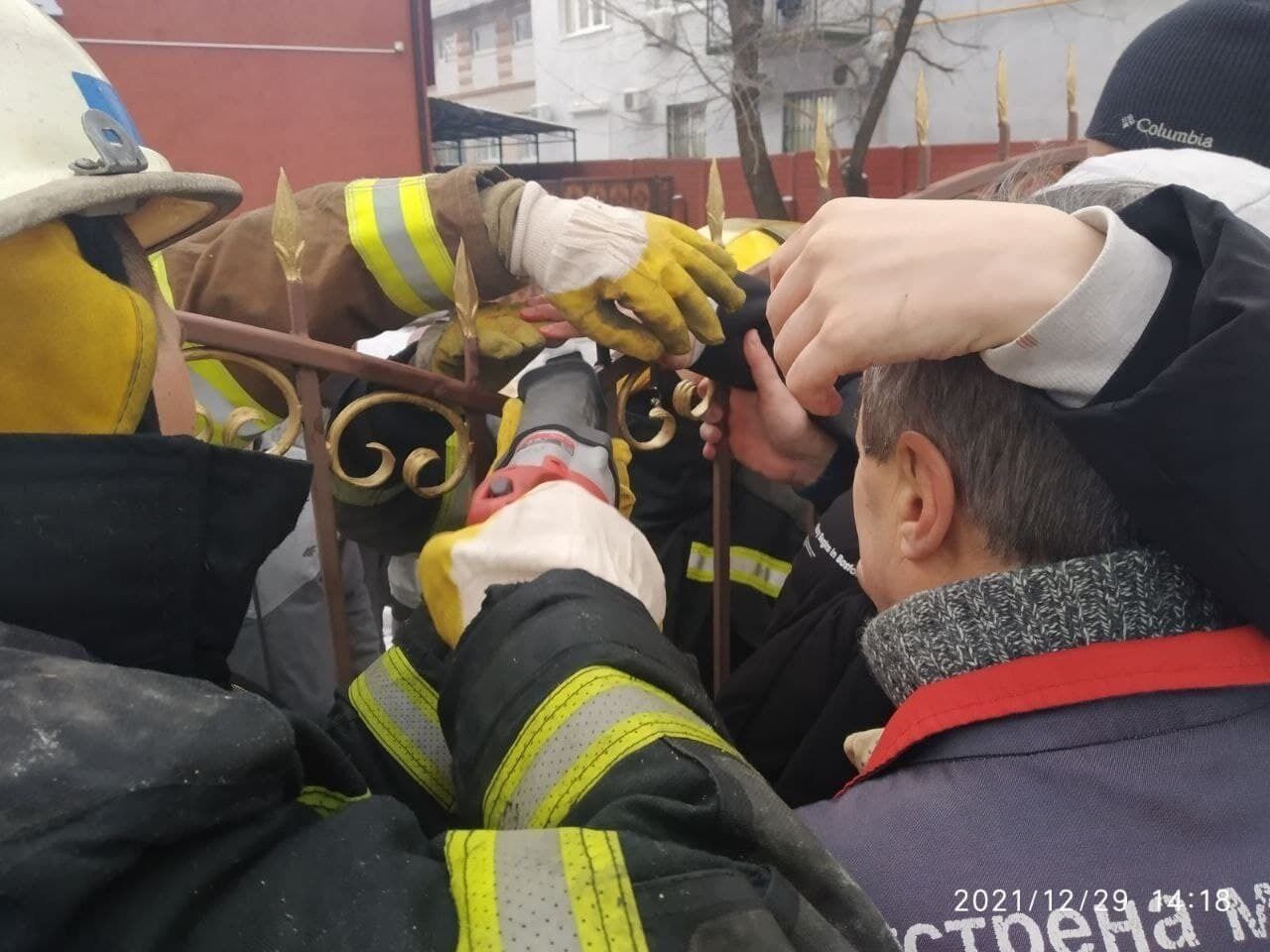 Ребенку было примерно 12-14 лет