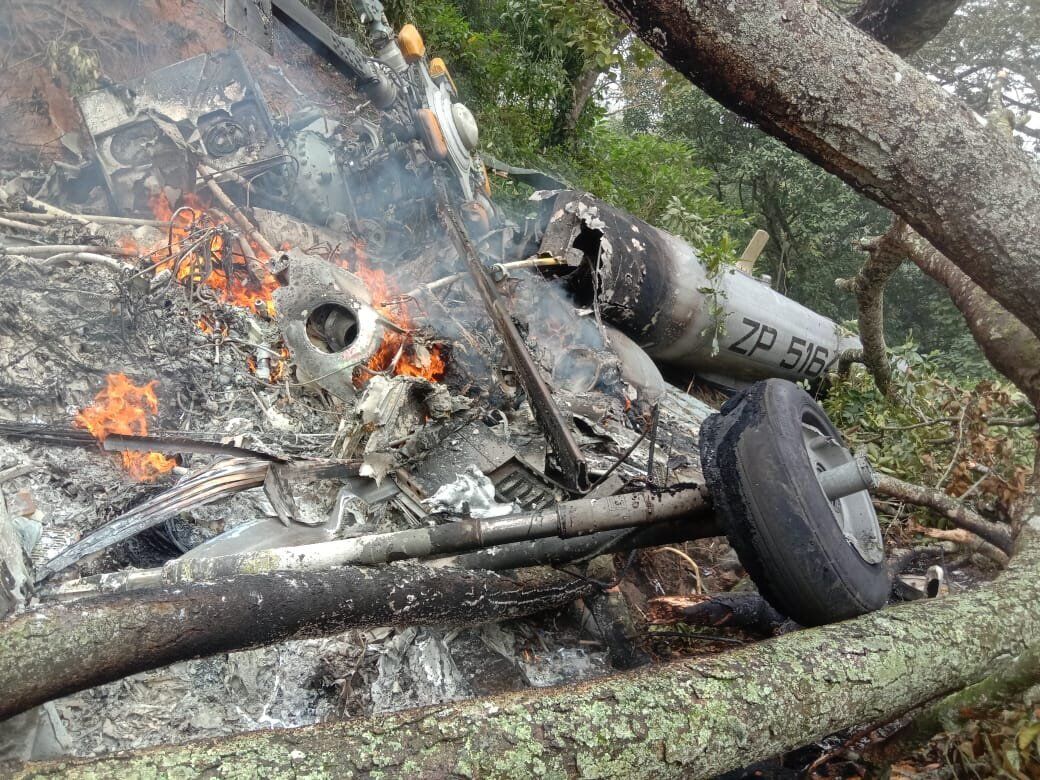 Вертолет разбился между Коимбатуром и Сулуром