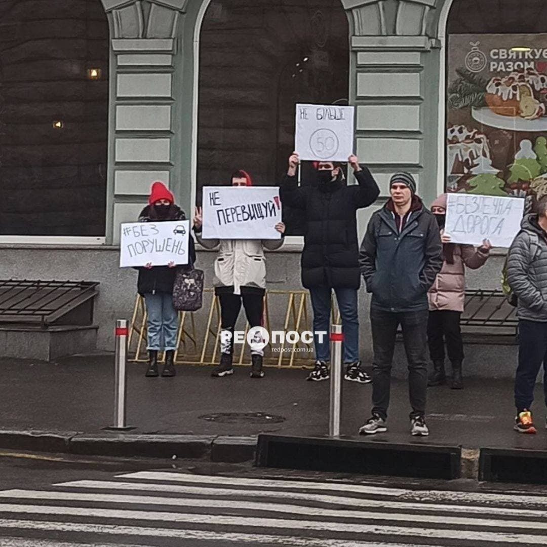 У Харкові проходить акція за дотримання правил дорожнього руху