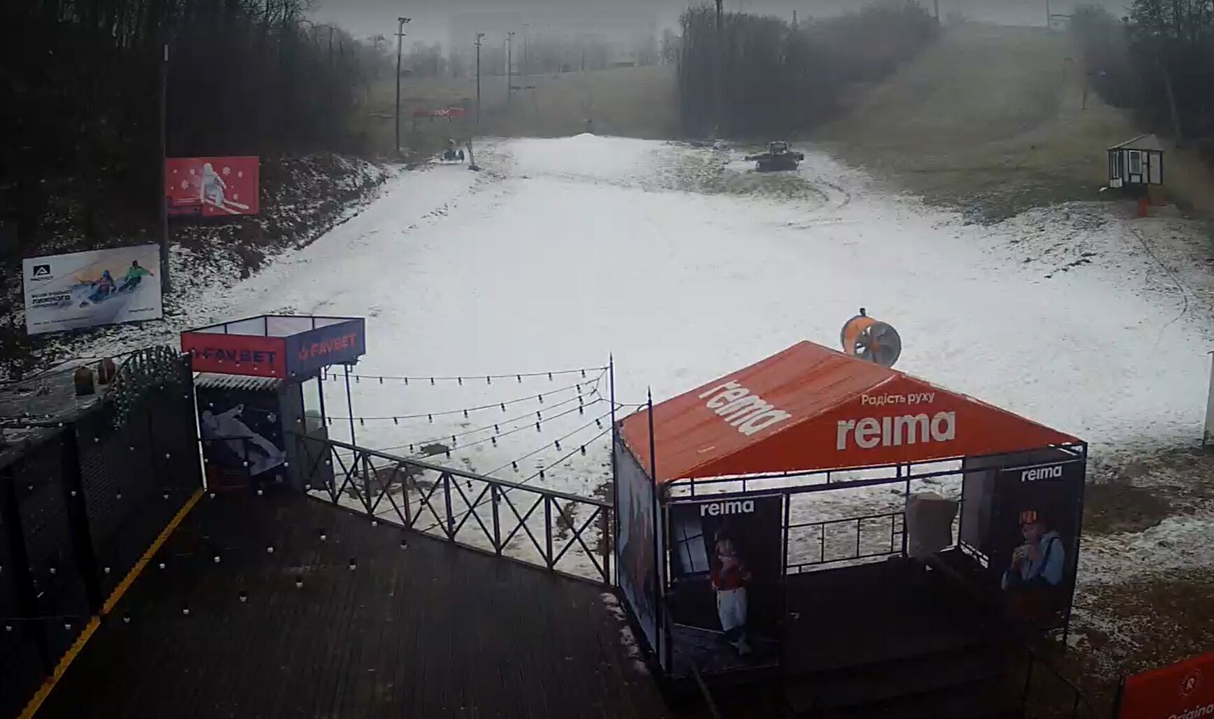 Вэб-камера с видом на склон.