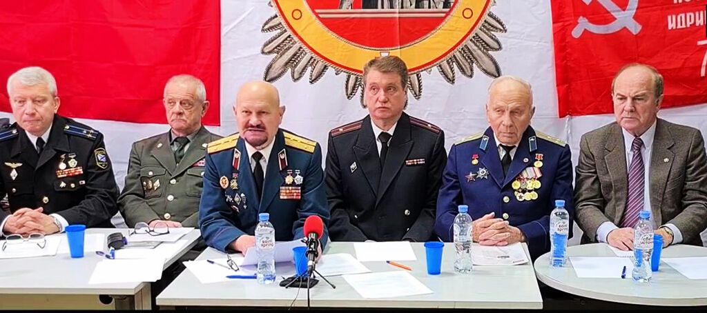 что силовики думают о протестах. Смотреть фото что силовики думают о протестах. Смотреть картинку что силовики думают о протестах. Картинка про что силовики думают о протестах. Фото что силовики думают о протестах