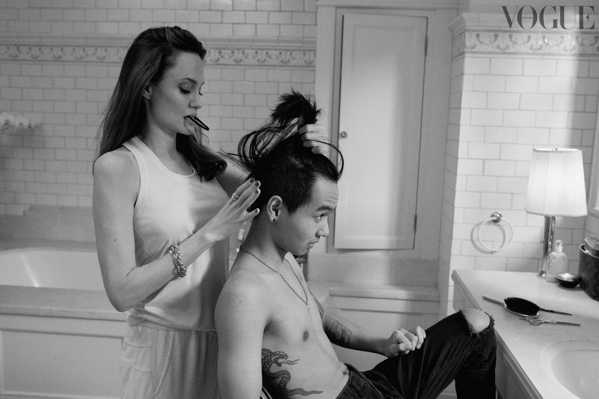 Съемка Анджелины Джоли для Vogue