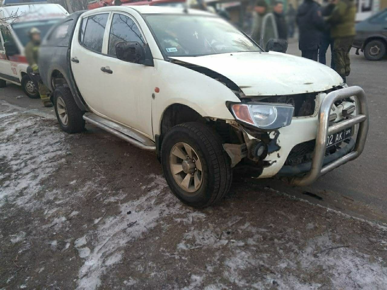 Машина терориста Попова отримала серйозні пошкодження.