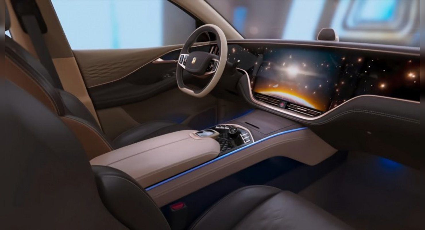 Салон Hengchi 3 з трьома екранами