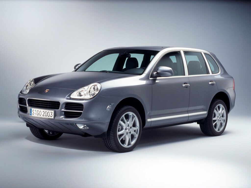 Porsche Cayenne ввів моду на позашляховики від виробників спорткарів